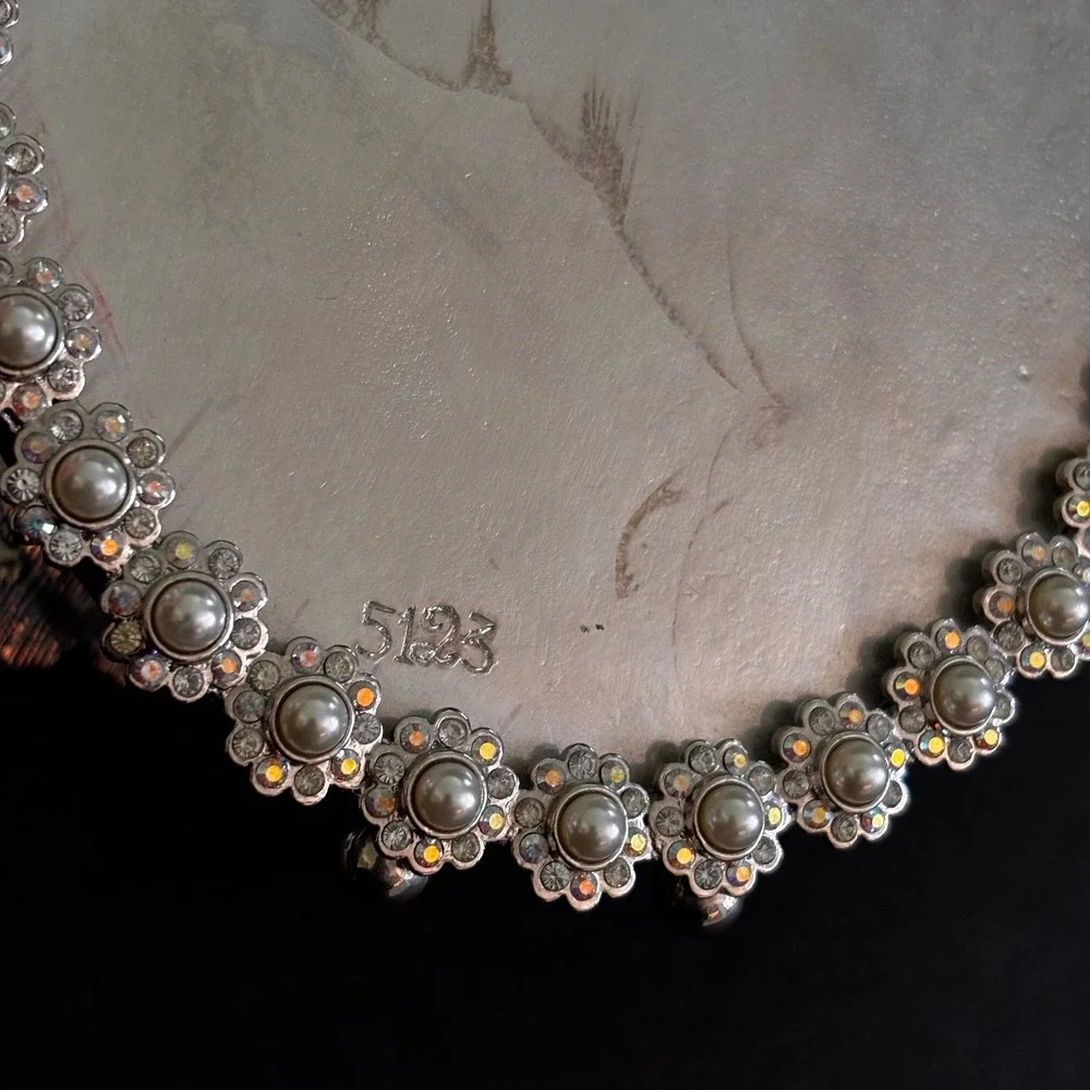 Jay Strongwater Small Oval Picture‎ Frame Silver Tone Crystals Faux Pearls Tag